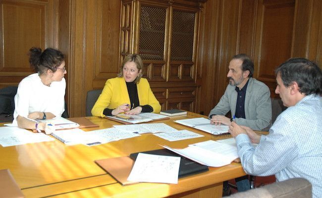 Reunión en el Palacio de la Encarnación