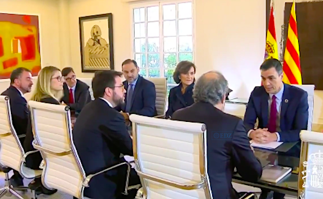 Mesa de diálogo en la Moncloa