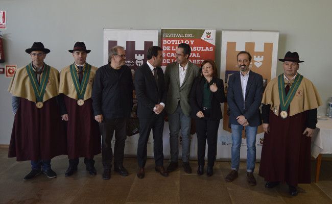 Autoridades, en la presentación de la FRAH