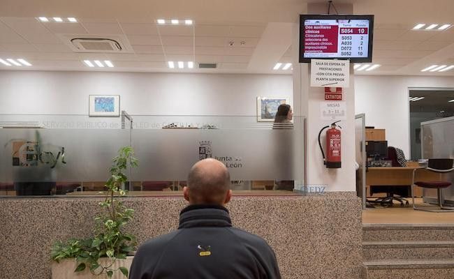 Foto de una oficina de empleo (CCOO)