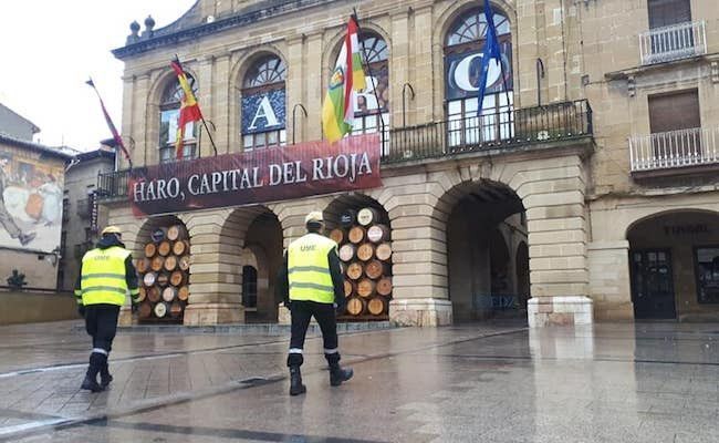 Miembros de la UME, en Haro