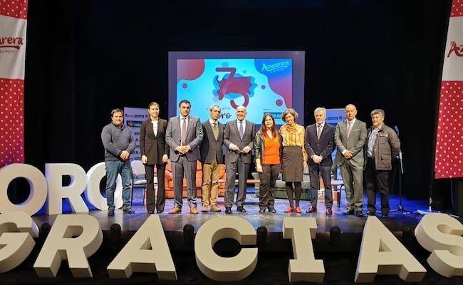 Autoridades, representantes de Azucarera y el presidente de Caja Rural