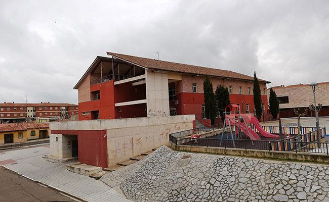 Fachada del Centro de Salud de Toro.