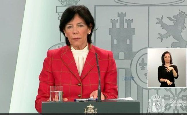 Ministra Isabel Ceelá