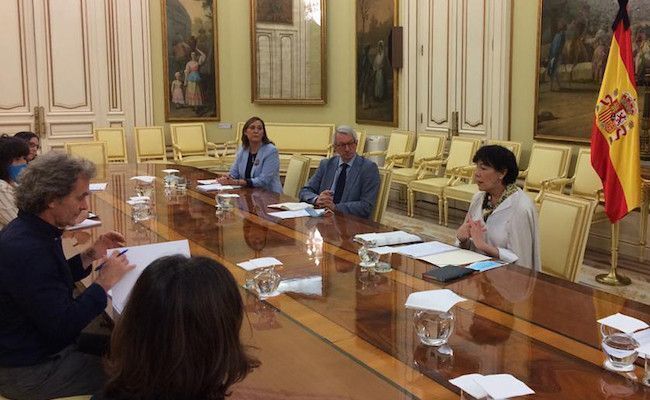 Momento de la reunión entre ministerios