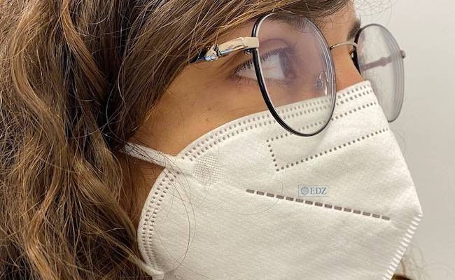 Mascarilla desarrollada por la empresa Bioinicia, spin off del CSIC. / IATA-CSIC