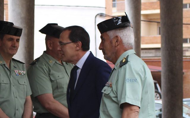 Ángel Blanco y el coronel Rodríguez Zabala jefe interino de la Comandancia