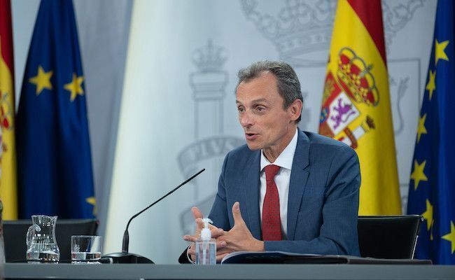 El ministro de Ciencia e Innovación, Pedro Duque, durante su intervención en la rueda de prensa posterior a la reunión del Consejo de Ministros.