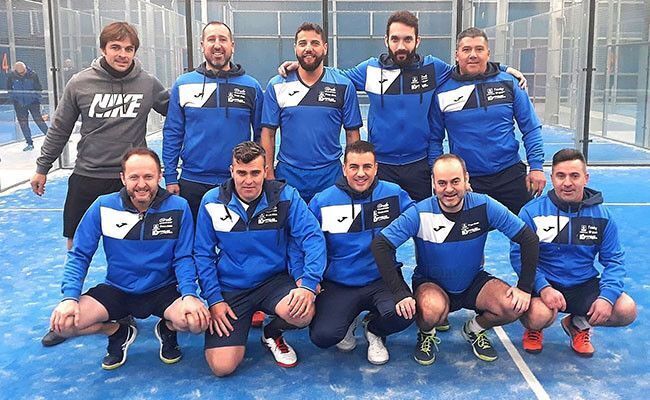 Foto de grupo FISIOFYR de GRAN SLAM y del CAJA RURAL DE ZAMORA de 500