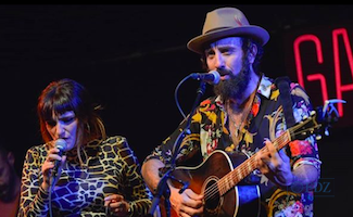 Lucas Masciano y Rozalén, en la sala Galileo Galilei