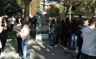 Alumnos de los institutos zamoranos, en el Coffee talk