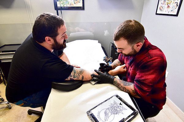 En pleno trabajo creativo