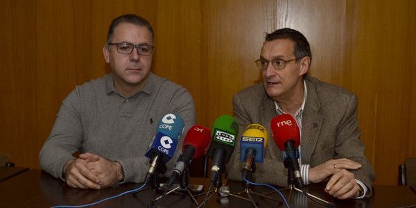 Jesús Mª Prada Saavedra y Francisco Prieto, en rueda de prensa