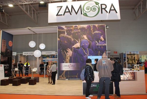 Stand de Zamora en INTUR