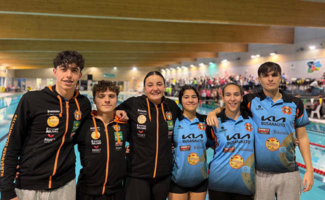 El Salvamento Benavente sube hasta 32 veces al podio