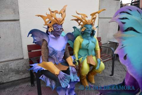 Los Reyes Magos llenan de ilusión las calles de Zamora