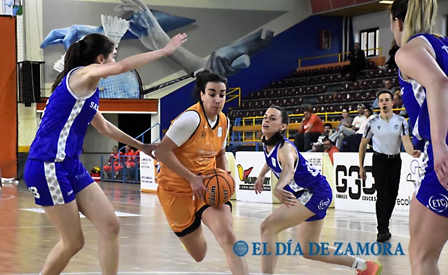 Cómodo triunfo del CD Zamarat ante el farolillo rojo: 86-58