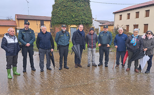 Blanco acude a Molezuelas para buscar una solución a los problemas con el ganado