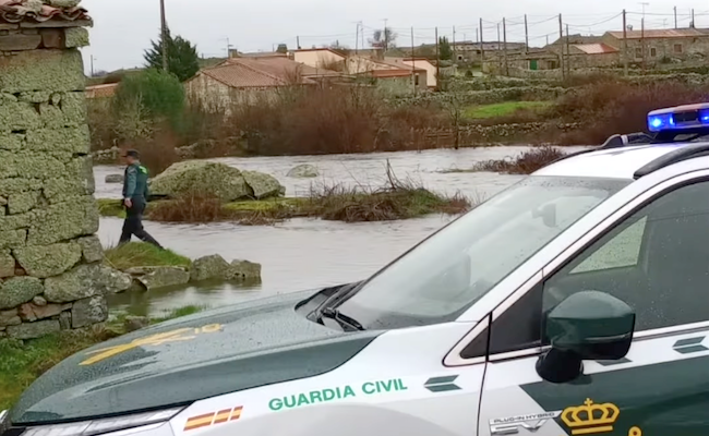 Inundaciones y balsas de agua complican la situación de las carreteras y ríos en la provincia de Zamora