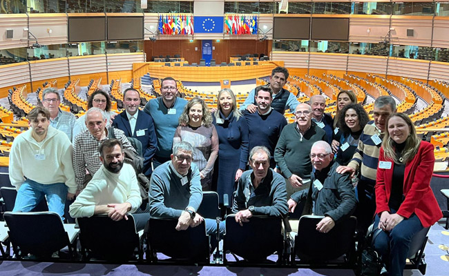 El PSOE de Zamora refuerza su compromiso con el campo en una visita al Parlamento Europeo