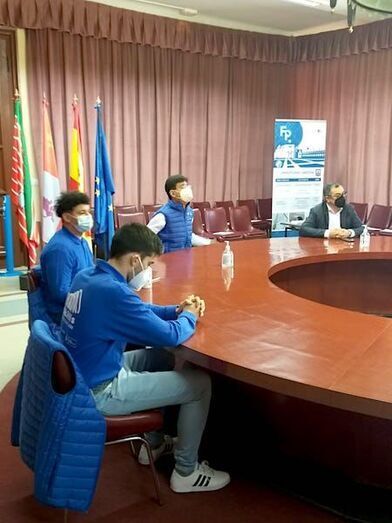 Algunos de los ganadores, desde la delegación territorial de la Junta en Zamora