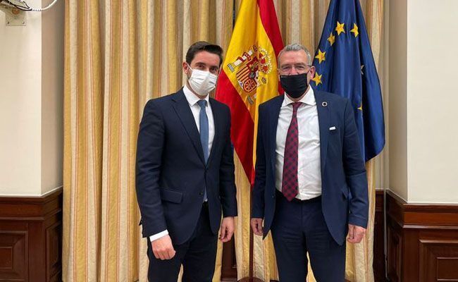 Antidio Fagúndez con el Secretario General de Reto Demográfico Francesc Boya en el Congreso de los Diputados
