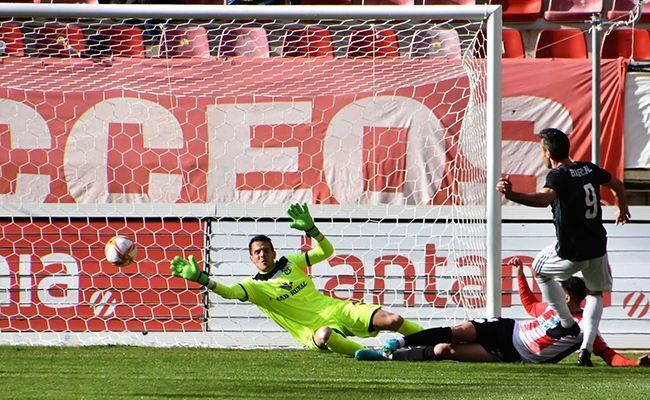 Primer gol de Dux (Esteban Pedrosa)