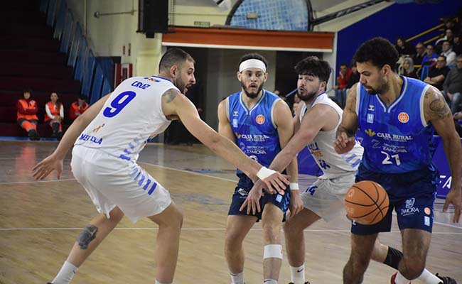 Caja Rural CB Zamora desperdició un buen partido en el último cuarto (77-66)