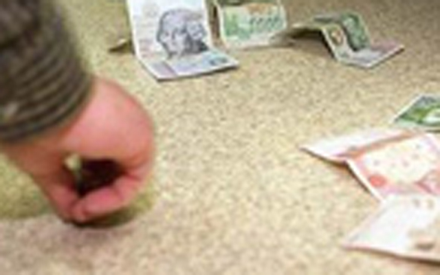 La Junta autoriza a dos bares de Zamora a organizar el juego de las chapas