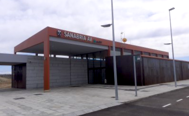 Renfe adelanta el Alvia Lugo–Madrid, pero deja sin conexión clave a los trabajadores que vuelven de Sanabria