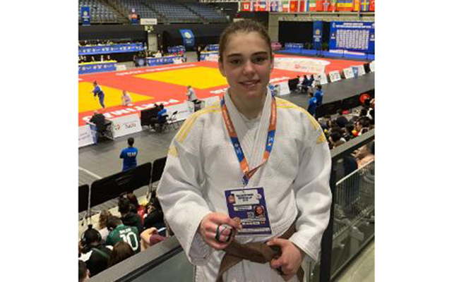 Judo: Elena Bahamonde sigue sumando