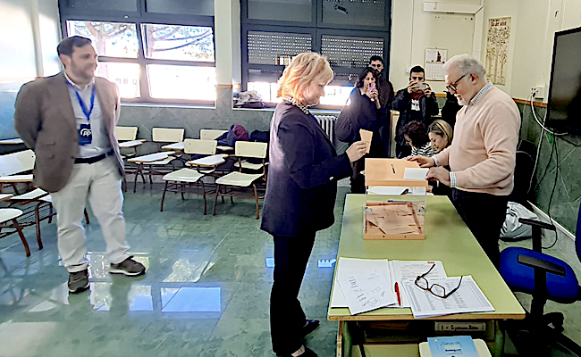 Los candidatos por Zamora ejercen su derecho al voto y llaman a la participación en la jornada electoral