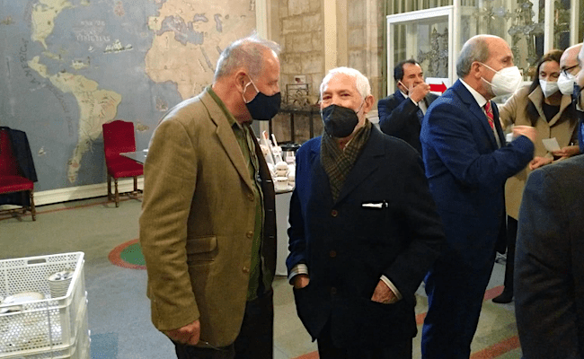 Strieder, junto al artista zamorano