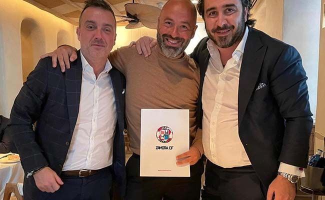 Movilla, con Victor de Aldama y César Villafañe