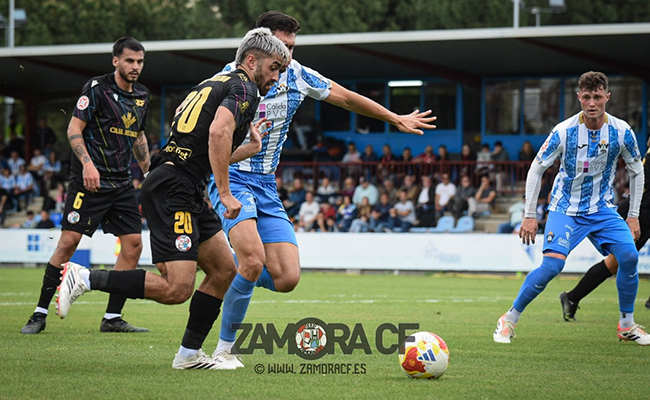El Zamora CF demuestra en Talavera que quiere ser equipo de play off (0-1)