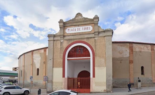 Franz Weber planteará al Ayuntamiento de Zamora que desincentive el acceso infantil a la feria taurina
