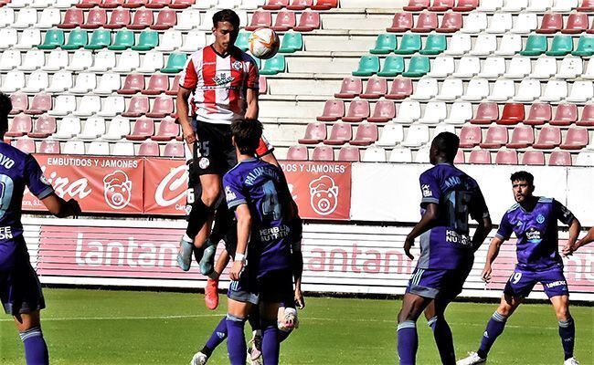 Baselga, autor de los dos tantos (Esteban Pedrosa)