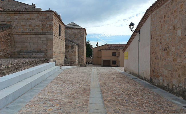 La nueva calle en la trasera de la Catedral se abre de manera definitiva esta tarde