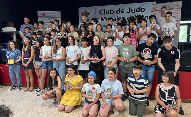 Cierre del curso de judo por todo lo alto