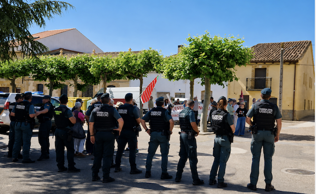 Zamora en Pie lleva su protesta al Día de la Provincia: 