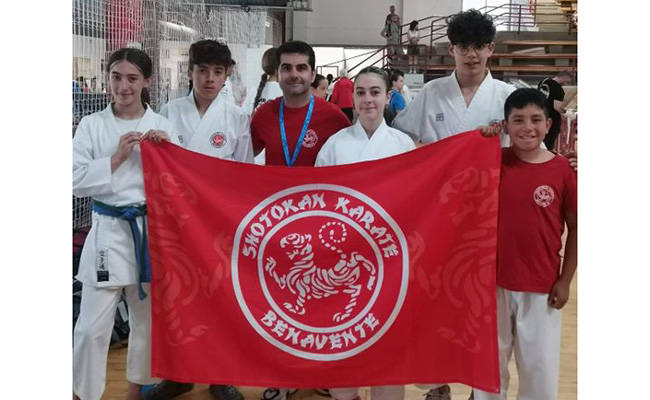 El Shotokan Benavente firma una actuación sobresaliente en la final autonómica