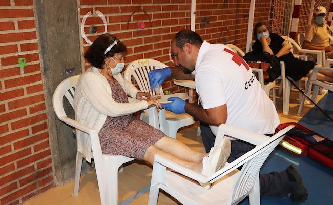 Imagen de la Ciudad Deportiva, donde Cruz Roja cuida de algunos de los vecinos desalojados