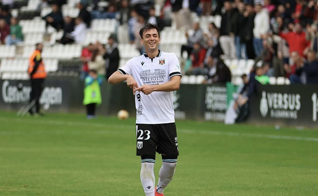 Vergés, lateral izquierdo, procedente del Mérida, nuevo jugador del Zamora CF