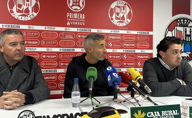 Óscar Cano tendrá a su disposición una plantilla muy joven para la temporada 2026-2027