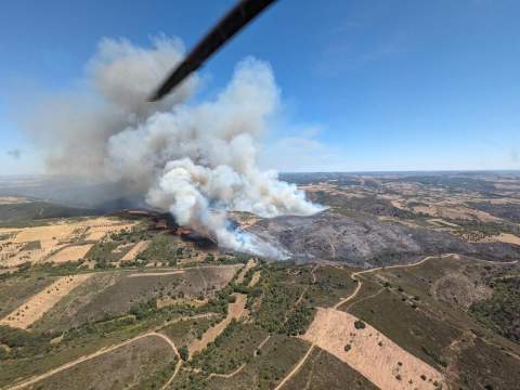 Imágenes del incendio de Villarino tras la Sierra, de la actuación de BRIF de Tabuyo del Monte