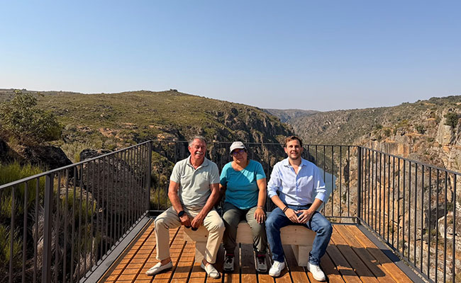 Nuevo mirador de La Finiestra en Villardiegua de la Ribera