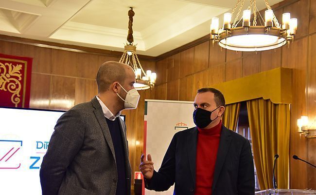 Requejo y Merino, en una rueda de prensa en la Diputación