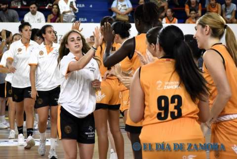 Zamarat vs Perfumerías 67-102 Trofeo Castilla y León