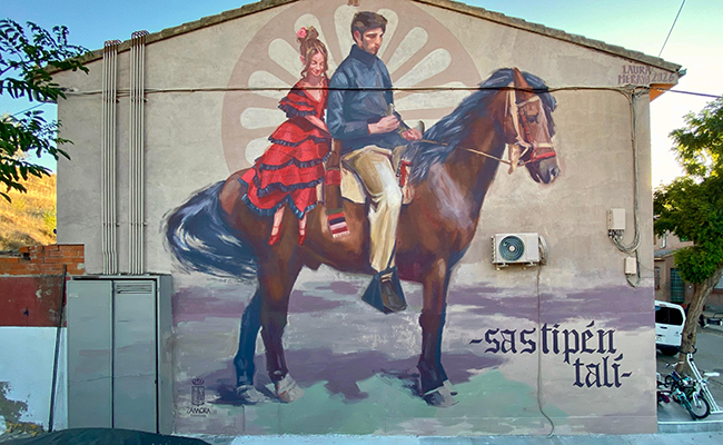 El Ayuntamiento culmina el primer mural de Rabiche