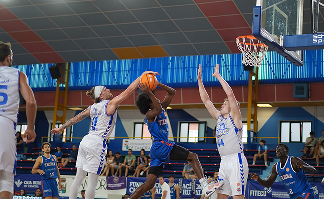 Palencia supera a Tizona y deja todo abierto: (96-92)